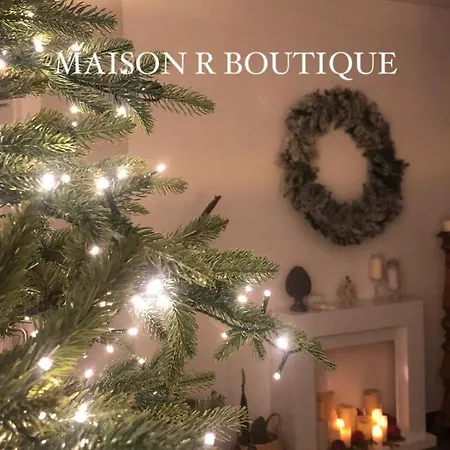 فندق مبيت وإفطار Maison R Boutique