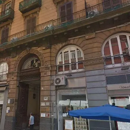 Maison R Boutique 4*