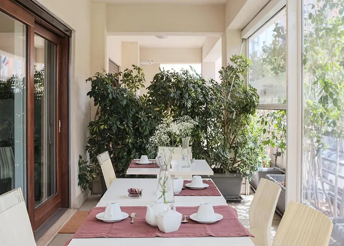 Frühstückspension Maison R Boutique 4*